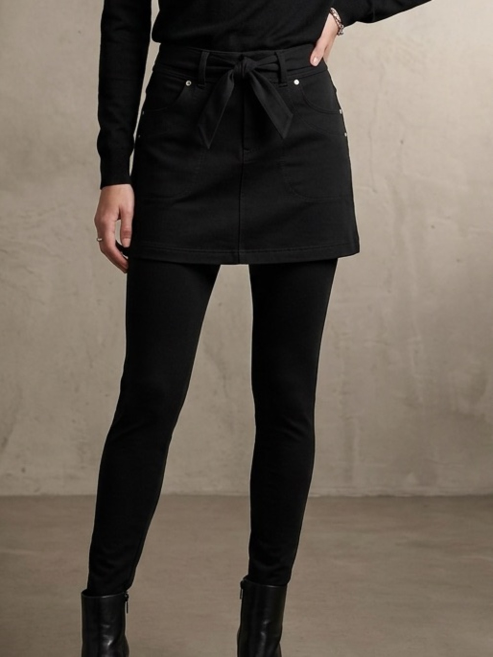 Athleta Black Skirted Leggings with Waist Tie